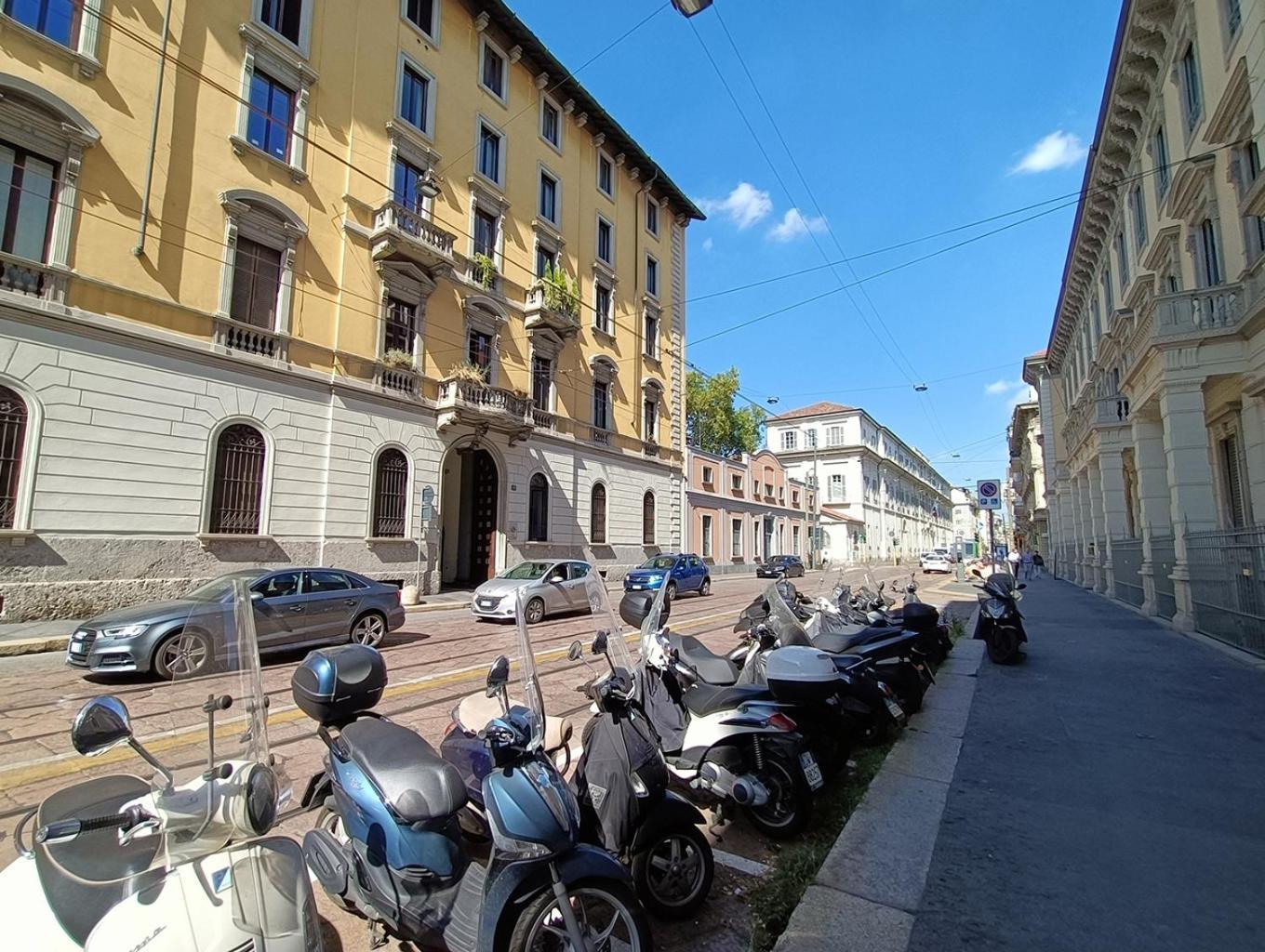 Sahi - Residenza Corso Italia Tre Camere, Due Bagni E Un Salone Milan Extérieur photo